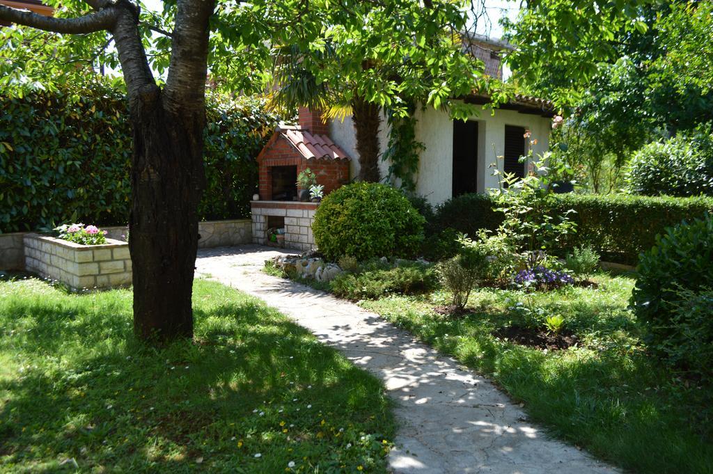 Apartment Bozac Rovinj Exterior foto