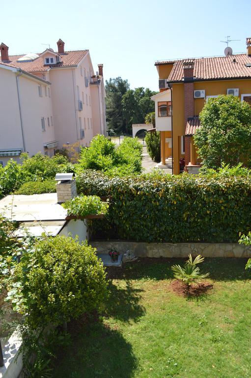 Apartment Bozac Rovinj Exterior foto